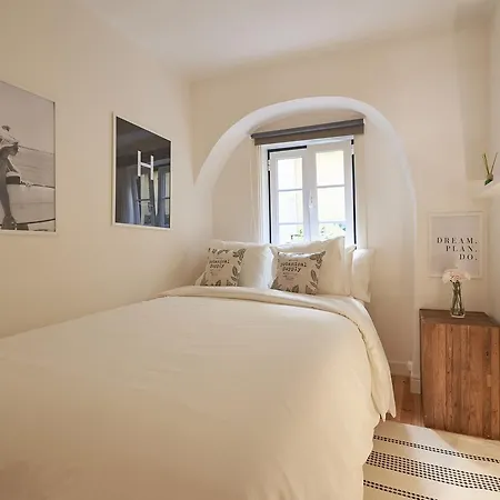 Luxury Bairro Alto 5 Apartment