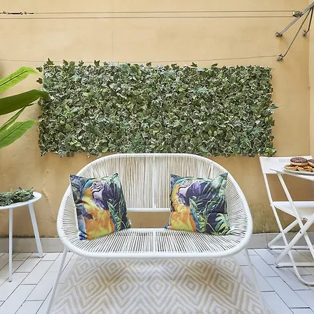 Luxury Bairro Alto 5 *